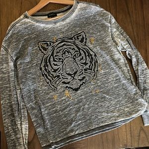SOFT✨Rampage Tiger Lightweight Shirt